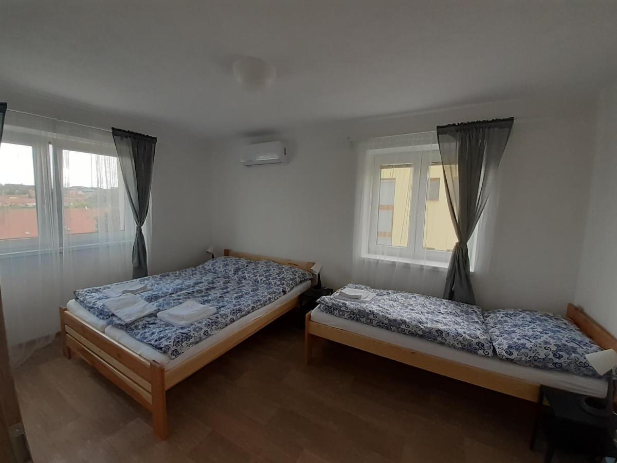 Valen Apartmany Valtice Exterior foto