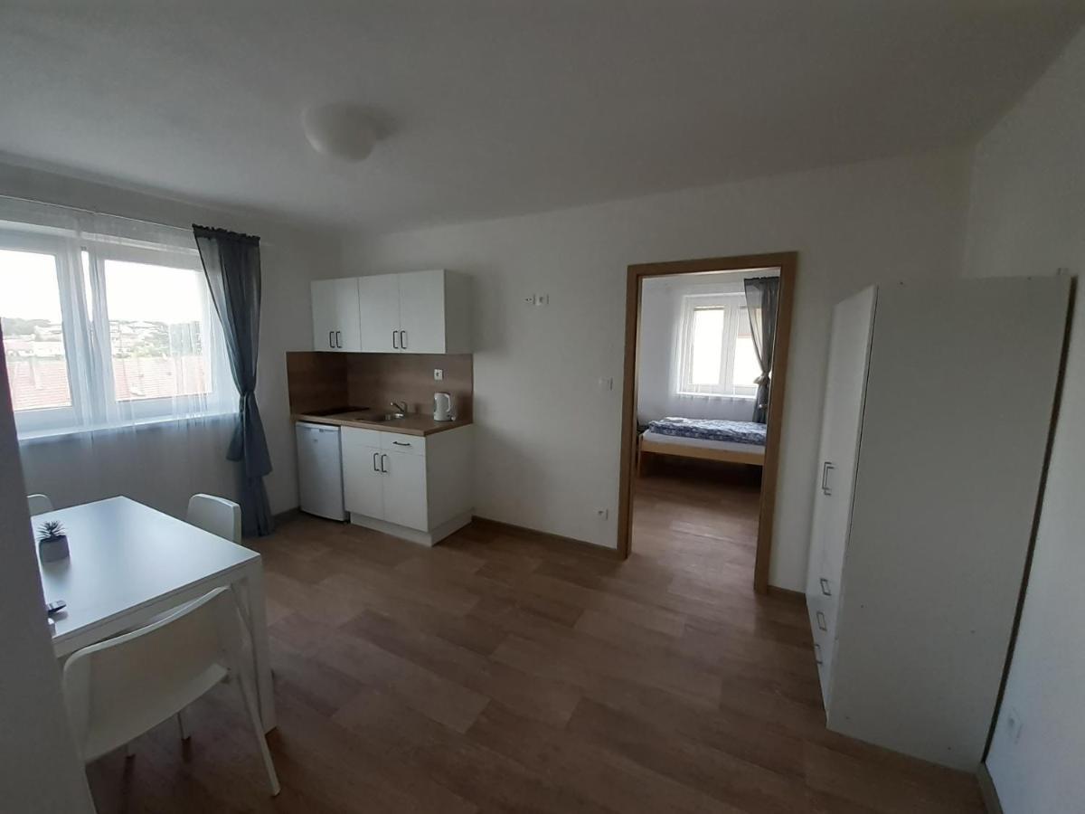 Valen Apartmany Valtice Exterior foto