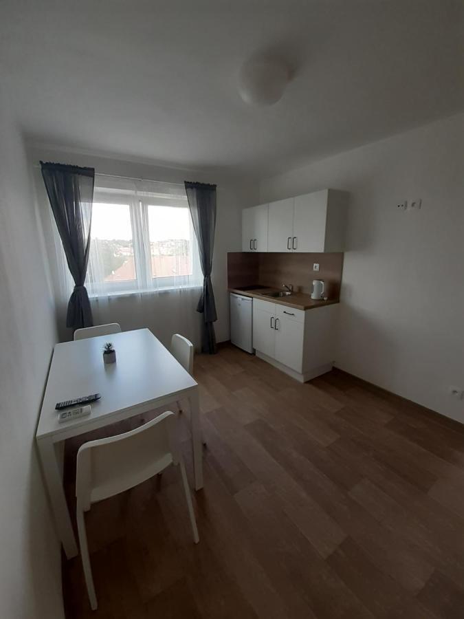 Valen Apartmany Valtice Exterior foto